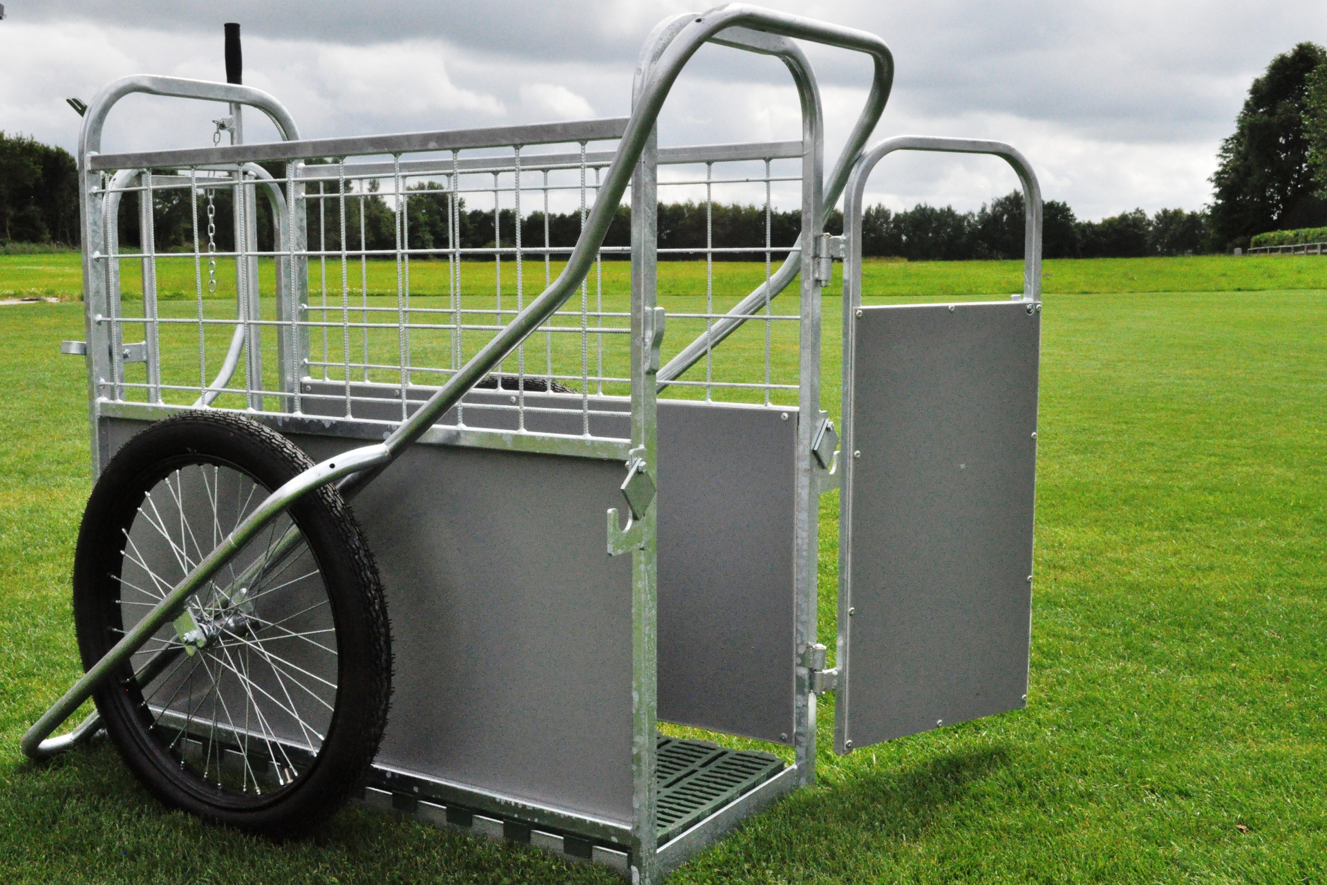 CalfBuggy mit geöffneter Tür