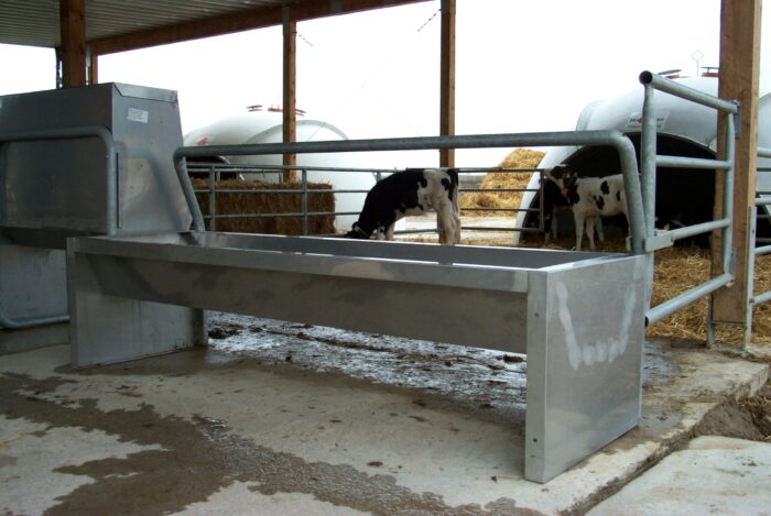 This picture shows a built-in feeding trough.